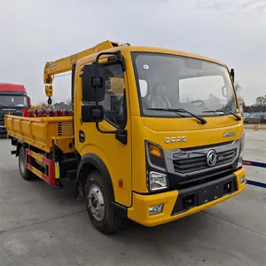 새로운 디자인 dongfeng 4x2 rhd 또는 lhd 3.2 톤 유압 지브 3 섹션 크레인 트럭 핫 세일 대 한 크레인 장착