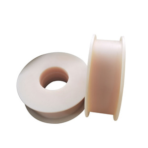 Bouches en nylon Michikawa sur mesure, blanc cassé, pièces en plastique pour l'ingénierie mécanique, pour applications de convoyeurs - Product Image 1