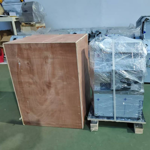 Extractor de Jugo de Caña de Azúcar Comercial de Acero Inoxidable de Alta Resistencia con Motor de 450W - Product Image 5