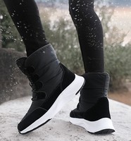 Bottes pour femmes transfrontalières 2025 automne/hiver nouvelle tendance, semelle épaisse haute extérieure