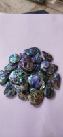 Prix de gros premium Alba Gems Modèle 54 Coquille d'ormeau naturelle, pierres précieuses de formes variées à effet lumineux pour la fabrication de bijoux DIY pour femmes