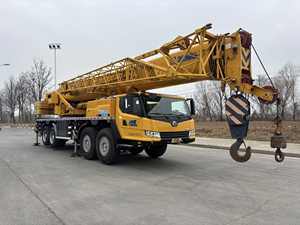 Grúa sobre Camión XCM-g QY80K5C Usada 2023 |   Grúa de 80 Toneladas, 5 Ejes, Pluma de 50.5m |   Motor de Alto Rendimiento a Bajo Precio - Product Image 3