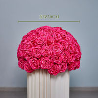 Boule de fleurs artificielles rouges en gros, centre de table de mariage, boule de roses, centre de table, grande composition florale pour mariage
