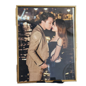 กรอบรูปดอกไม้แห้งแนวนอนและแนวตั้ง ขนาด 5x7 นิ้ว และ 4x6 นิ้ว สำหรับงานแต่งงาน รูปถ่ายเด็ก งานฝีมือแก้วสีดำ ดีไซน์กากบาทดนตรี ทำด้วยมือ - Product Image 1