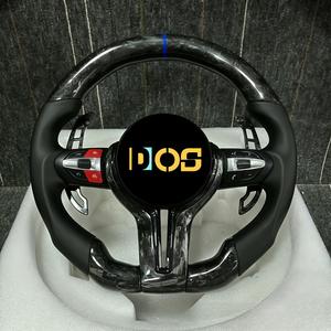 <span class=keywords><strong>Volant</strong></span> en fibre de carbone rouge forgé <span class=keywords><strong>avec</strong></span> affichage de vitesse LED pour modèles BMW Série 1, Série 2, X3, X4, X6, X7, F10, F31, F20, E92 - Product Image 2