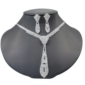 LD627 Wholesale Fashion Rhinestones Bridal Jewelry set Lady Crystal Choker Necklace Earrings Set For Party