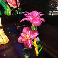 Maßgefertigte 3D Outdoor-Blumenlaterne Skulptur für Festliche Veranstaltungen Beleuchtungsdekoration für Halloween Chinesisches Neujahr Valentinstag