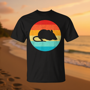Camiseta Vintage Retro de los 70s y 80s con Silueta de Ratón Desgastada, Diseño Promocional de Atardeceres y Ratones - Product Image 3