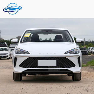 SAIC Roewe I5 Nuova Berlina Compatta a Benzina con Trasmissione Manuale, Turbo Euro VI 1.5L - Product Image 2