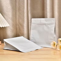 Sachet de café à fond plat biodégradable avec logo personnalisé, en matériau Mylar recyclé, imprimé à l'écran, anti-odeur et refermable