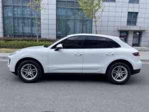 <span class=keywords><strong>Porsche</strong></span> <span class=keywords><strong>Macan</strong></span> 2017 Euro 5 2.0T, Vehículo Profesional de Gasolina para Exportación, Personalizable a Bajo <span class=keywords><strong>Precio</strong></span> - Product Image 3