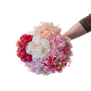 ช่อดอกกุหลาบสตรอว์เบอร์รีสีแดงเข้ม ดอกไม้ประดิษฐ์ ตกแต่งงานแต่งงาน ช่อดอกไม้ติดผนัง ดอกไม้ปลอม ของตกแต่งบ้าน - Product Image 5