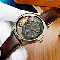 Commande en gros – Montre personnalisée avec logo, squelette ajouré, style sport, en cuir véritable, mouvement à quartz, boîtier en acier inoxydable 22 mm