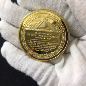 Alta calidad, el calendario maya de cuenta larga, Dec.21 2012, monedas conmemorativas de monedas plantadas en oro - Product Image 2