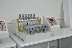 Stoff-Reibungs-Farbbeständigkeits-<span class=keywords><strong>Tester</strong></span> Trocken-Nass-Farbrubbel-Testgerät Textil-Abriebfestigkeits-Ausrüstung - Product Image 2