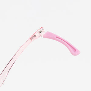 Gafas Deportivas para Niños Danyang, Monturas de Plástico y Acero, Lentes de Resina Antideslizantes, Diseño Cuadrilateral para Actividades al Aire Libre - Product Image 3