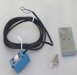 Original genuine GSE6-P1111 SICK photoelectric switch 15m detection <b>range</b> PNP output spot supply - Product Image 3