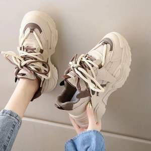 Zapatillas de plataforma informales para mujer, con parte superior de malla transpirable, sin cordones, tacón plano, duraderas, ligeras, para todas las estaciones - Product Image 4