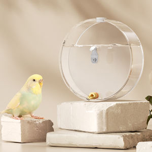 Bucatstate, venta al por mayor, alimentador de plástico grande a prueba de fugas, botella <span class=keywords><strong>para</strong></span> beber agua, bebedero transparente <span class=keywords><strong>para</strong></span> pájaros y <span class=keywords><strong>loros</strong></span> <span class=keywords><strong>para</strong></span> mascotas pequeñas - Product Image 2