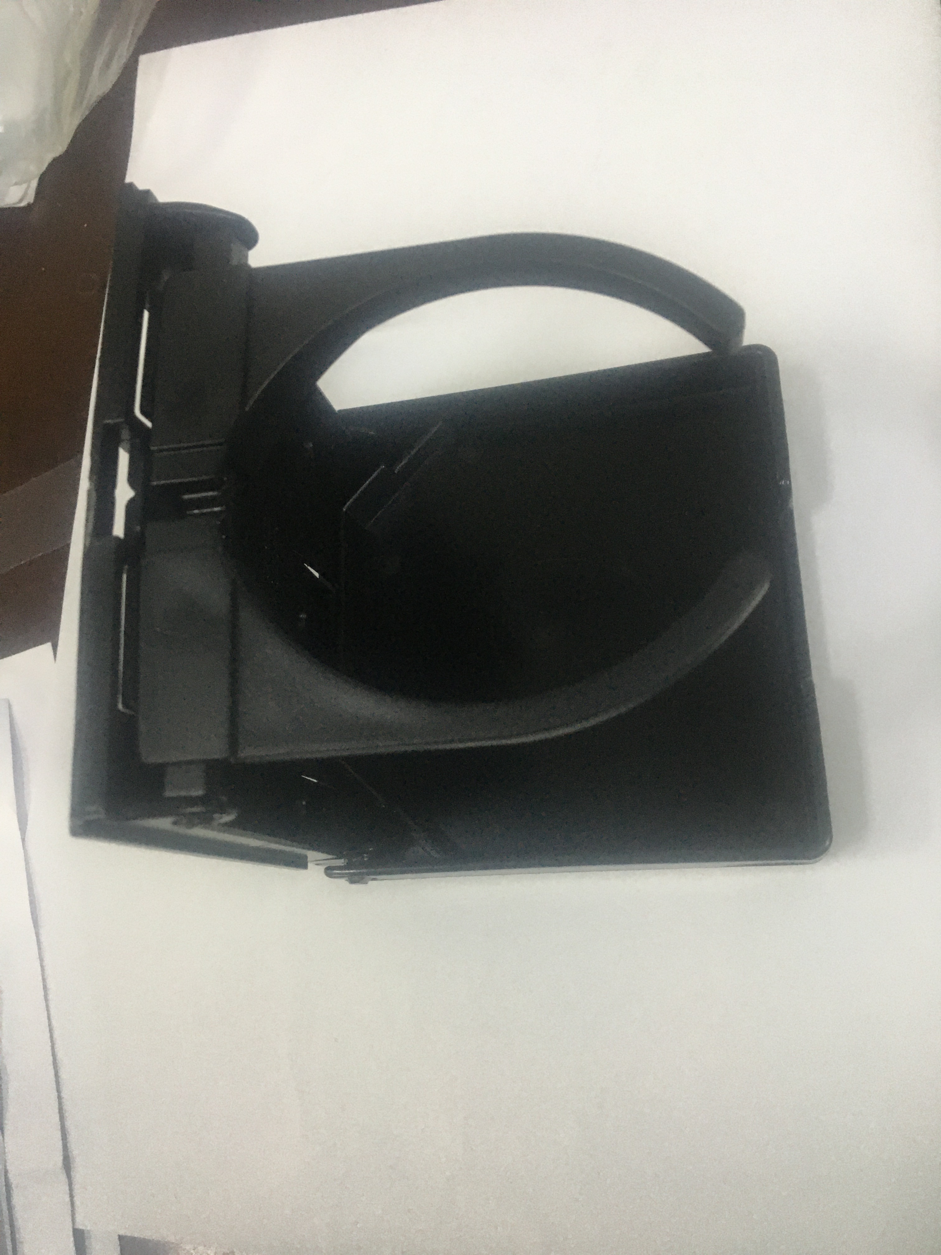 Modern XD6260 Smart Car Cup Holder - ABS Material, Folding Function