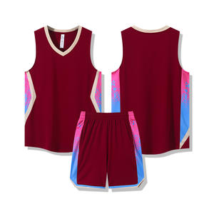 Ensemble de basket-ball en maille respirante légère uniformes personnalisés avec panneaux ventilés pour un style décontracté et un débit d'air maximal - Product Image 5