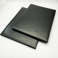 Porte-certificat A4 en cuir PU noir avec logo en relief personnalisé, porte-certificat en similicuir personnalisé