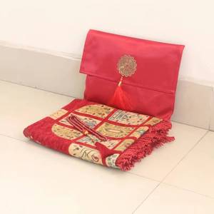 Alfombra de chenilla floral YASEEN premium, con base antideslizante, diseño multifuncional todo en uno y cuentas de oración - Product Image 1