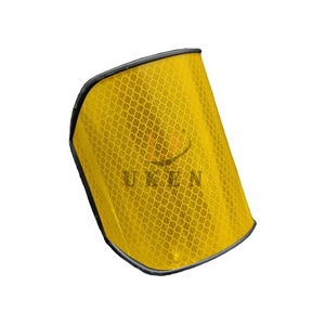Verkeersveiligheid snelwegwegmarkering reflecterende barrière afbakening W-balk paal vangrail reflector - Product Image 1