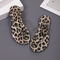 Tongs imprimées léopard pour femmes, sandales à la mode, motif animalier sexy, en cuir PU, plates, pour l'été, la plage et les soirées
