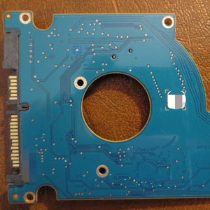 St320lt020 9yg142-031 Fw:0003dem1 Wu (9237 B) 320gb 2.5 inç Yeni Orijinal Hazır Stok Endüstriyel Otomasyon Pac Özel <span class=keywords><strong>P</strong></span> - Product Image 1