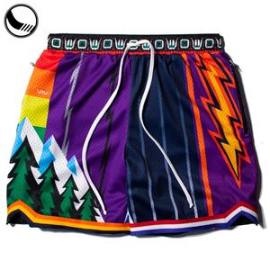 Shorts de basket-ball personnalisés brodés unisexes respirants grande taille vintage en satin imprimés par transfert thermique - Product Image 3