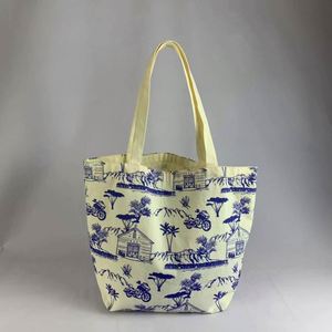 Sac fourre-tout en coton imprimé avec logo sur toute la surface, grande capacité, sac fourre-tout en toile beige avec fermeture éclair - Product Image 2