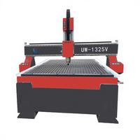 Routeur CNC UBO 1325 robuste avec moteur à engrenages automatique et table en PVC anti-corrosion pour la gravure et le fraisage du bois, du MDF et de l'acrylique