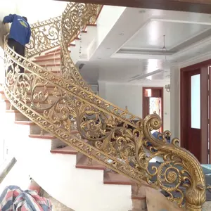 Corrimano esterno in ferro battuto sistema di balaustra ringhiera per scale in ferro battuto Design ringhiera per scale in oro corrimano per scale