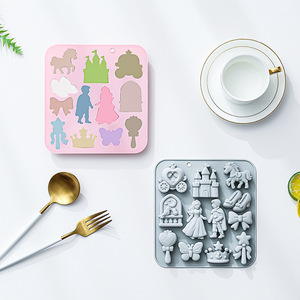 Moldes de Silicona Antiadherentes con Diseño de Princesa, Reutilizables, de Grado Alimenticio, Lindos Moldes Magnéticos de Silicona para Chocolate, Dulces y Hielo - Product Image 2