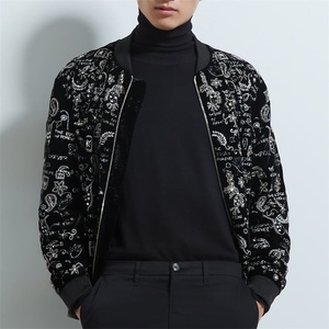 Giacca Bomber da Uomo con Ricamo in Filo Metallico, Strass e Paillettes alla Moda - Product Image 4