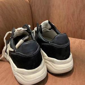 Chaussures de sport haut de gamme DSYX pour hommes, baskets en cuir véritable confortables, plateforme classique, modèle de chaussures de course dorées effet vieilli - Product Image 4