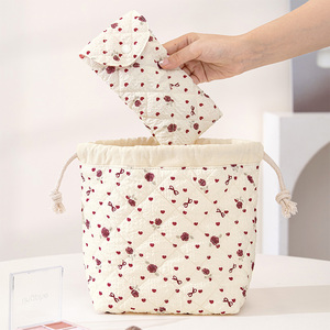 Nouvelle Trousse de Maquillage 2026 en Nylon Recyclé – Adorable, Attrayante, Pochette de Rangement Portable et Polyvalente pour Voyage - Product Image 1