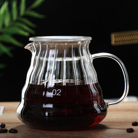 Ensemble de cafetière moderne et minimaliste en verre gris fumé électroplaqué, avec pot en noyer, filtre à café en forme de nuage et pot à café manuel