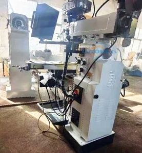 Fraiseuse à tourelle métallique X6332 à faible coût à vendre - Product Image 4