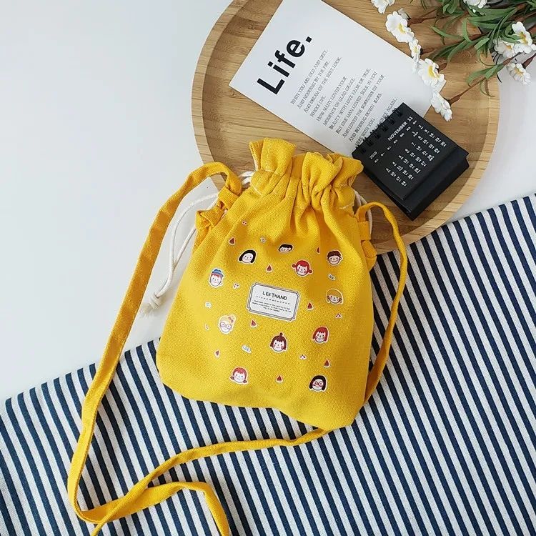 Une mer de gens jaunes