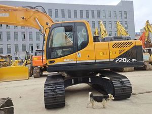 Excavatrice Hyundai 220-9s 220lc-9s 220lc-7h d'occasion à bas prix, modèle 2020, 20 tonnes, moteur, boîte de vitesses, pompe à engrenages - Product Image 2