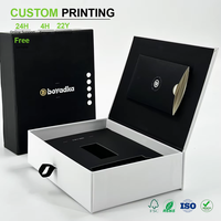 Boîte d'expédition en carton ondulé kraft personnalisée avec motif mandala géométrique doré pour emballage cadeau de luxe et présentation de marque, vente en gros