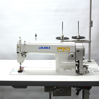 Bon marché, les machines à coudre à aiguille unique d'occasion de marque japonaise Jukis 5550N restent en bon état de fonctionnement