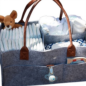 Bolsa de Pañales de Gran Capacidad de Tela No Tejida, Organizador de Almacenamiento con Borde Gris y Diseño de Compartimentos para Artículos Esenciales del Bebé - Product Image 6