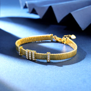 Pulsera de Plata de Ley 925 con Baño de Oro Amarillo de 18K y Circonita Móvil, Diseño Geométrico Cristiano de Moda, Regalos - Product Image 4