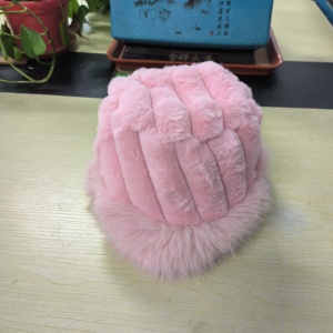 Borsa Invernale in Peluche da Donna, Grande Capacità, Morbida, con Cappello Caldo, Borsa a Spalla Casual - Product Image 4