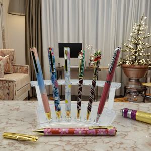 Zeamor Sublimation Film muster Logo Benutzer definierte <span class=keywords><strong>Promo</strong></span> High-End Weihnachts charakter Premium Geschenk Metallstift mit Charm Cartoon Clips - Product Image 1