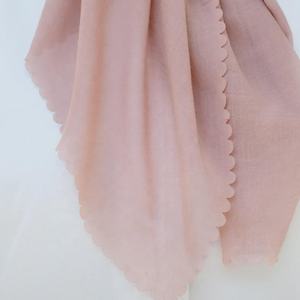 Pañuelos Étnicos Musulmanes de Algodón Voile Premium con Estampado de Puntos y Argyle, Tradicionales, Teñidos, Cuadrados, para Mujer, Venta al por Mayor - Product Image 3