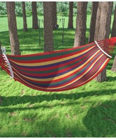 Hamac double portable d'extérieur avec barre de maintien incurvée, sac de transport et sangles d'attache pour arbre, idéal pour chambre, patio, jardin, balcon
